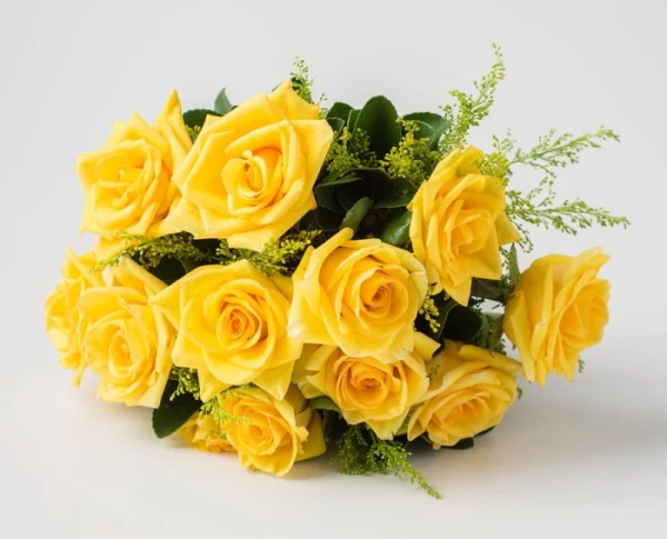 Buquê de 12 Rosas Amarelas - Image 3